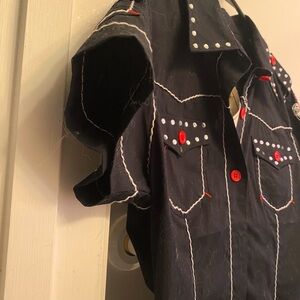 LADIES “EXTRA” DECORATED BLOUSE